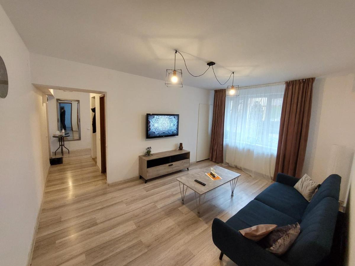 Youth Central Apartment Marosvásárhely Kültér fotó